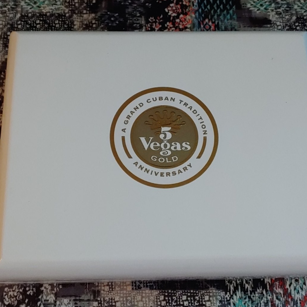 Cigar box